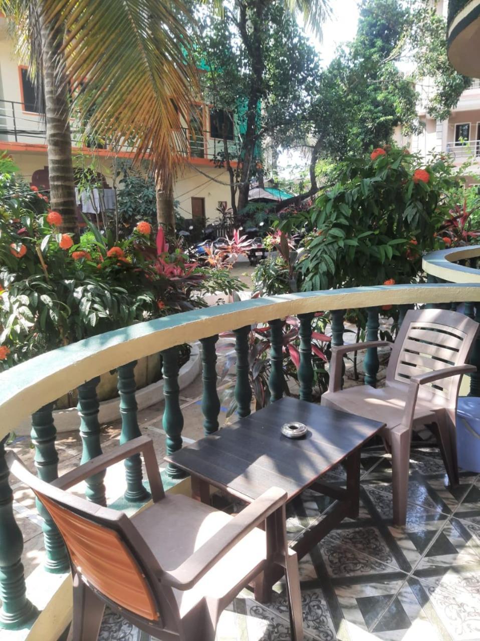 Ivon Guest House Арамбол Стая снимка